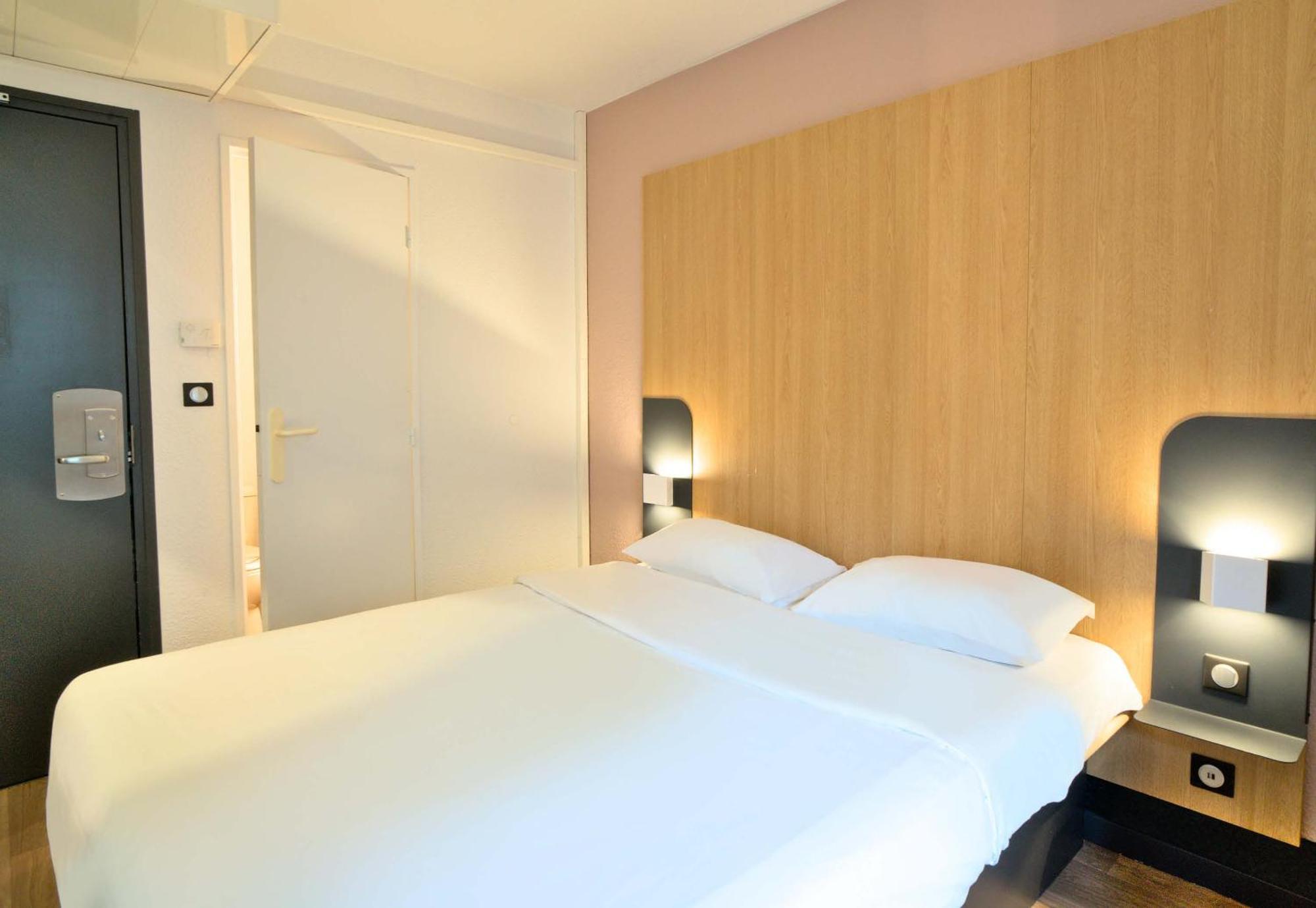 B&B Hotel Dreux Centre エクステリア 写真
